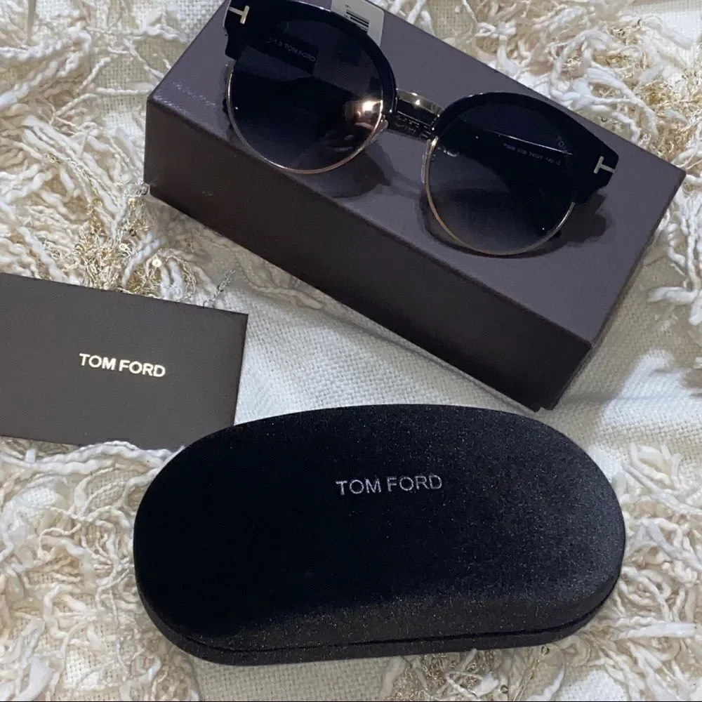 Tom Ford 54mm Alissa Sunglasses - Picture 2 of 14
